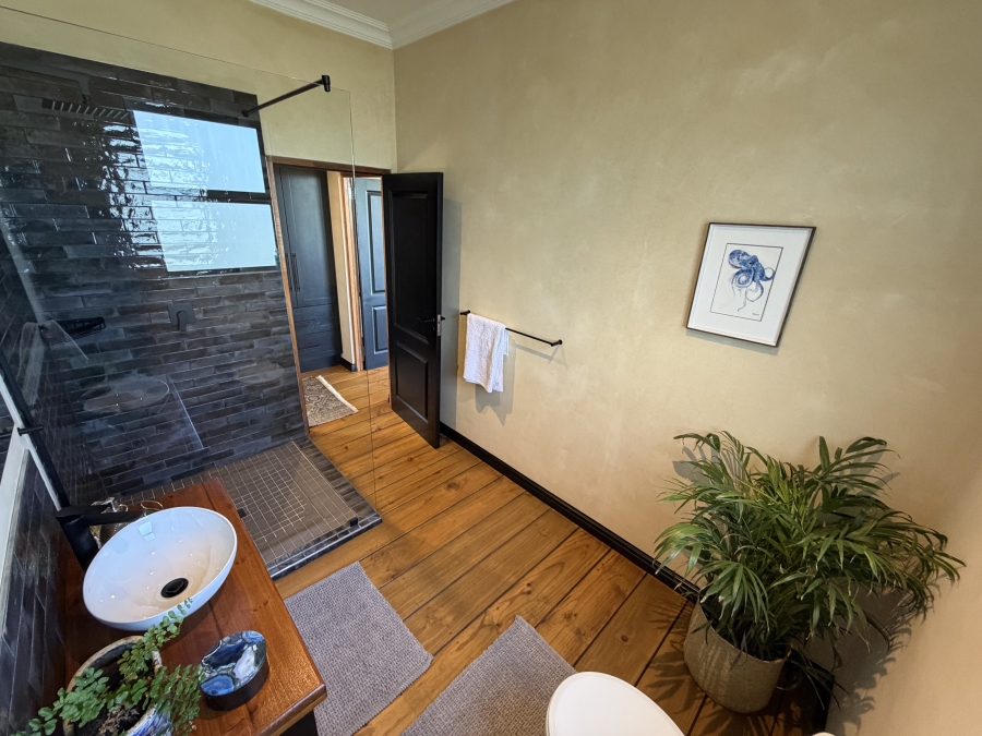 4 Bedroom Property for Sale in Hansmoeskraal A H Western Cape